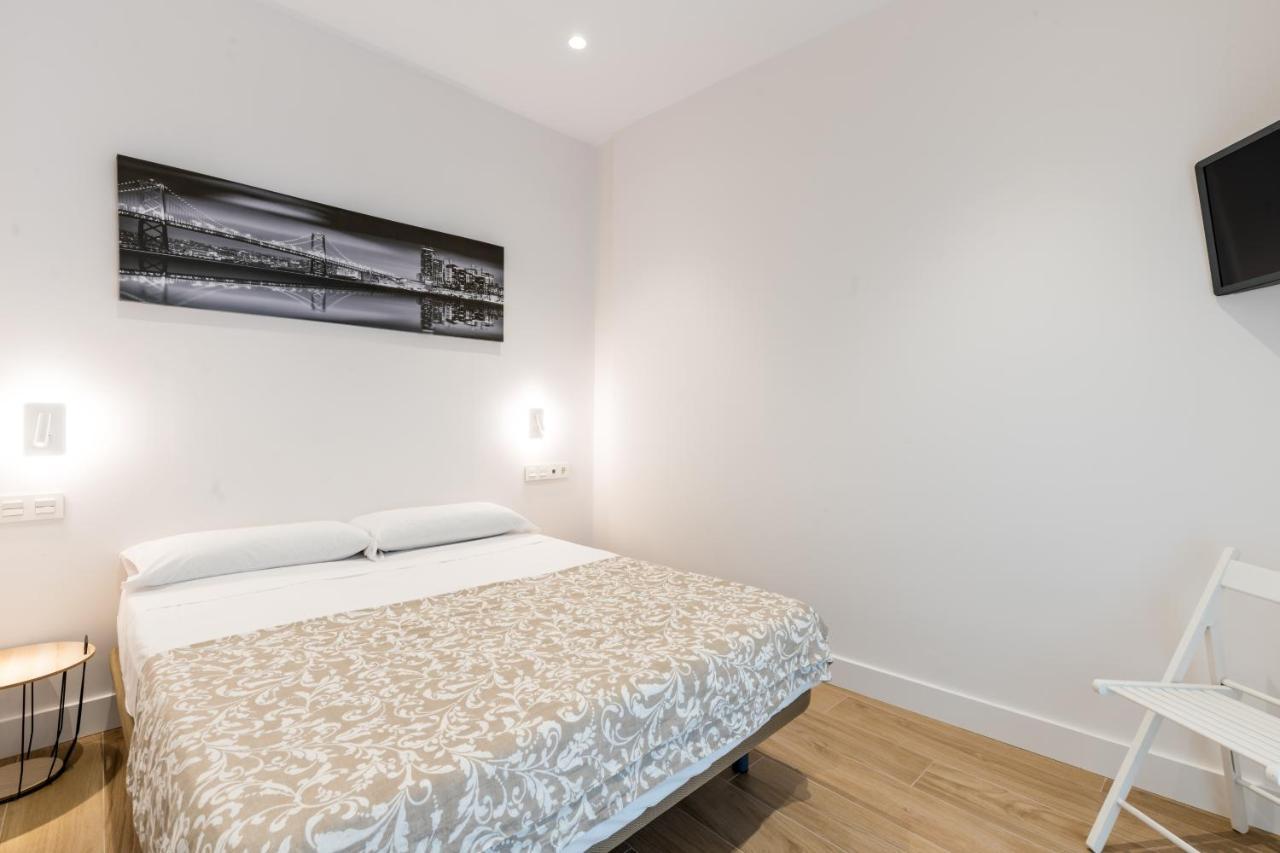Santa Barbara Central Suites, Sevilla Kültér fotó