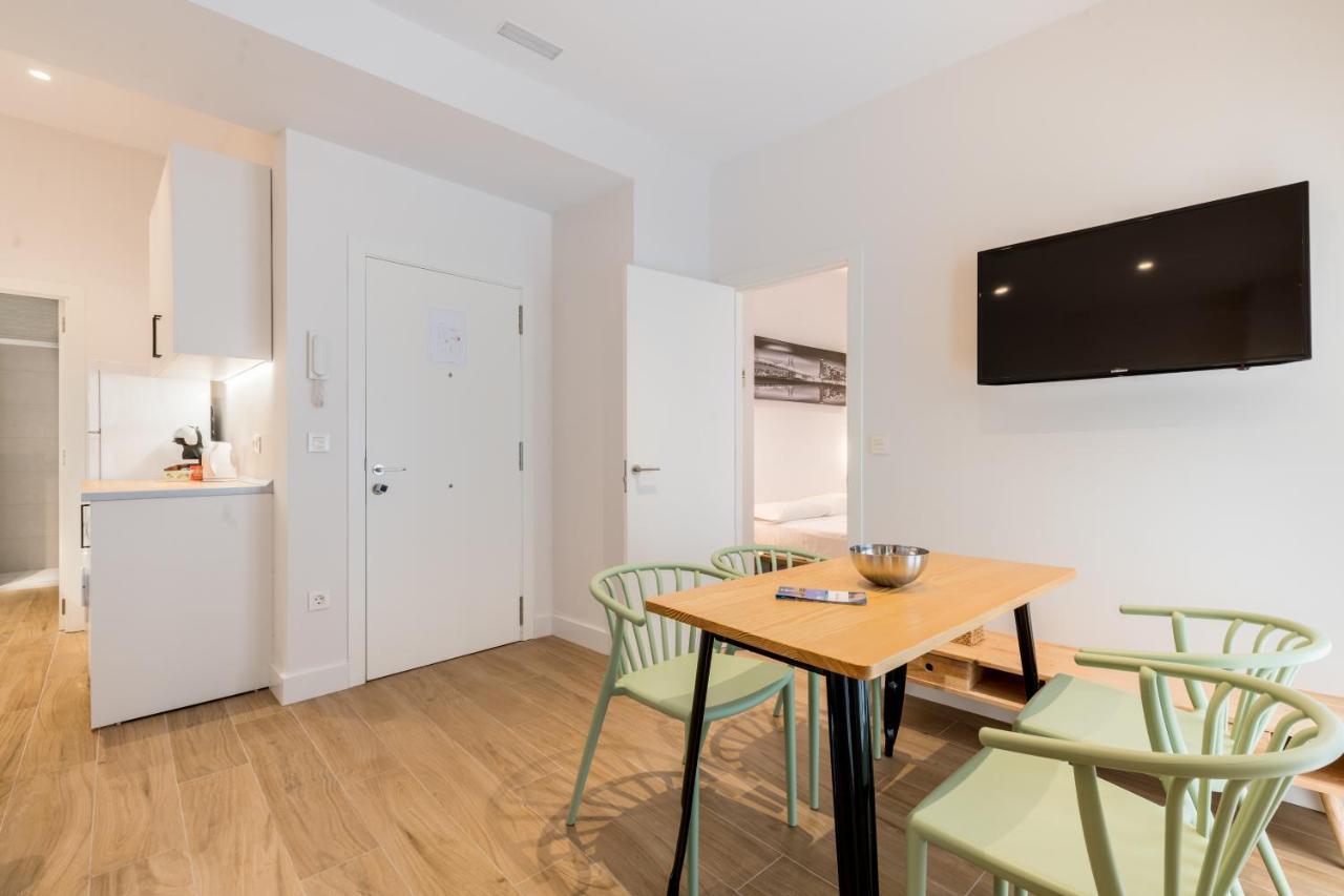 Santa Barbara Central Suites, Sevilla Kültér fotó