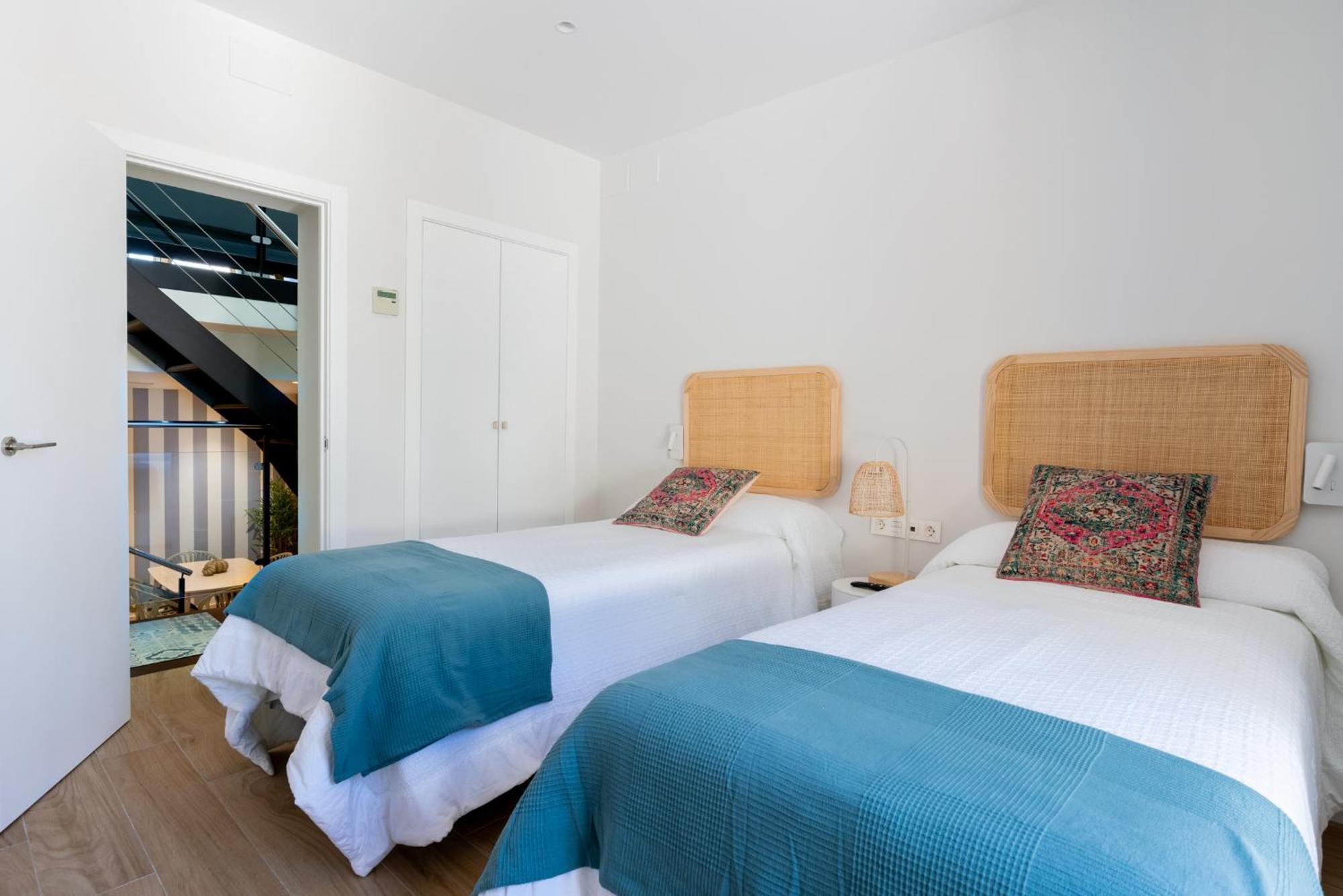 Santa Barbara Central Suites, Sevilla Kültér fotó