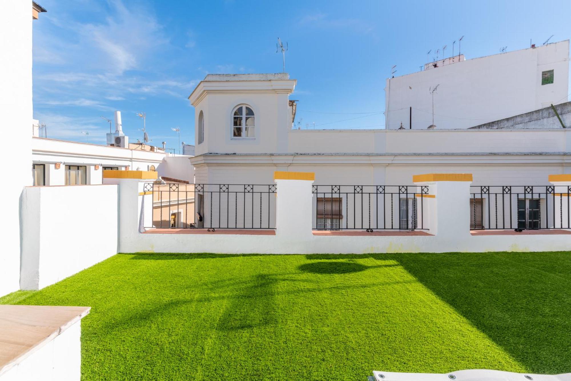 Santa Barbara Central Suites, Sevilla Kültér fotó